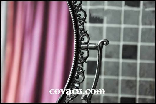 guong gia bac hoa tiet vintage