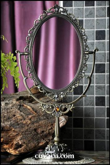 Gương kiểu châu Âu cổ điển