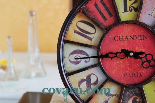 Đồng hồ treo tường phong cách cổ điển