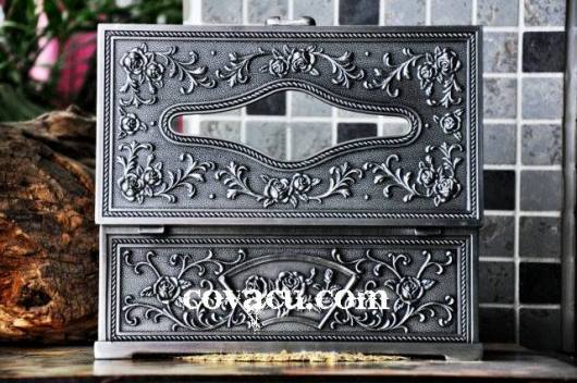 Hộp khăn giấy hoa văn cổ điển