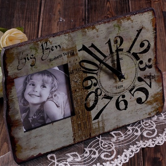 Khung ảnh đồng hồ vintage