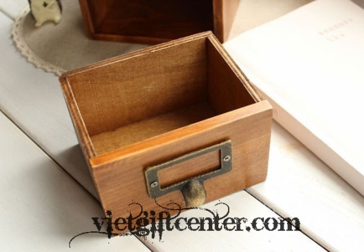 Hop go gia co vintage