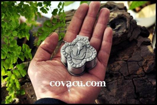 Hộp nữ trang kiểu cổ độc đáo