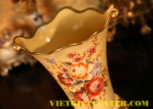 Bình hoa kiểu cổ hoa văn vintage