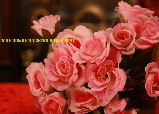 Hoa hồng bằng vải kiểu cổ điển