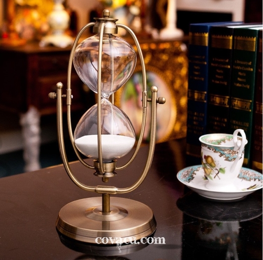 Đồng hồ cát cổ