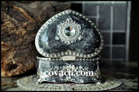 ban hop dung nu trang nam da dep