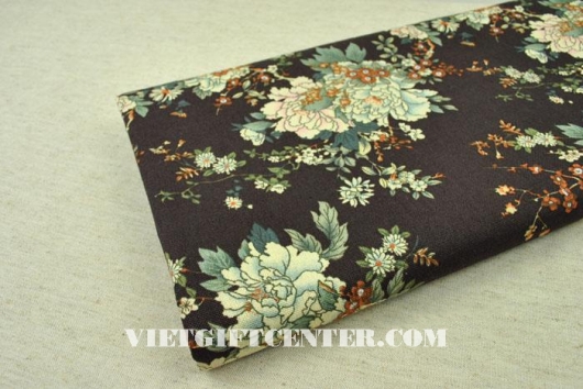 ban khan trai ban dep vai canvas cao cap