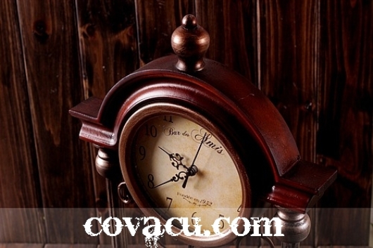 Đồng hồ đứng giả cổ