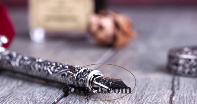 Bút lông chim giả cổ