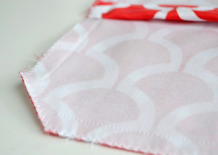 Cách may vỏ gối vuông handmade đơn giản