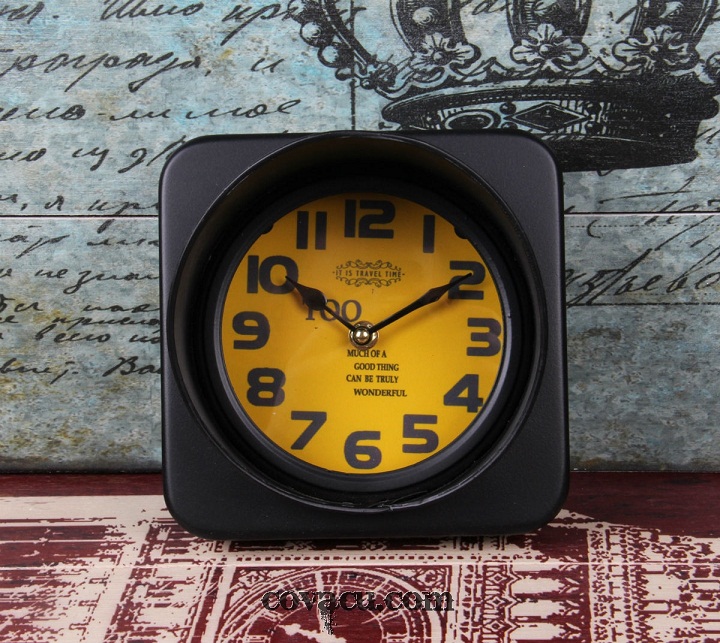 Đồng hồ tran trí treo tường