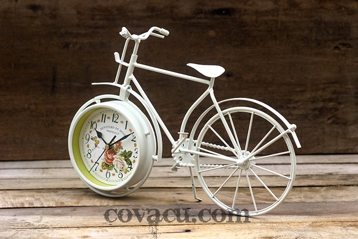 Đồng hồ để bàn trang trí kiểu cổ độc, lạ