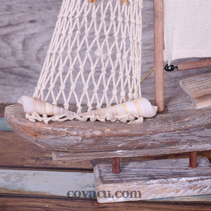 Mô hình thuyền buồm gỗ Vintage