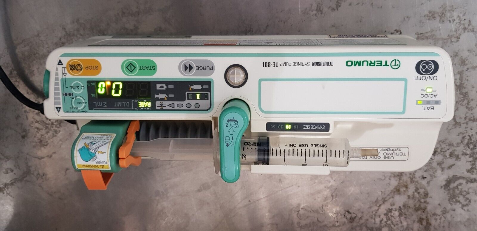 cho thuê bơm tiêm điện