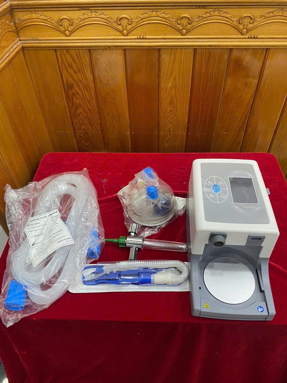 cho thuê máy thở oxy liều cao hfnc