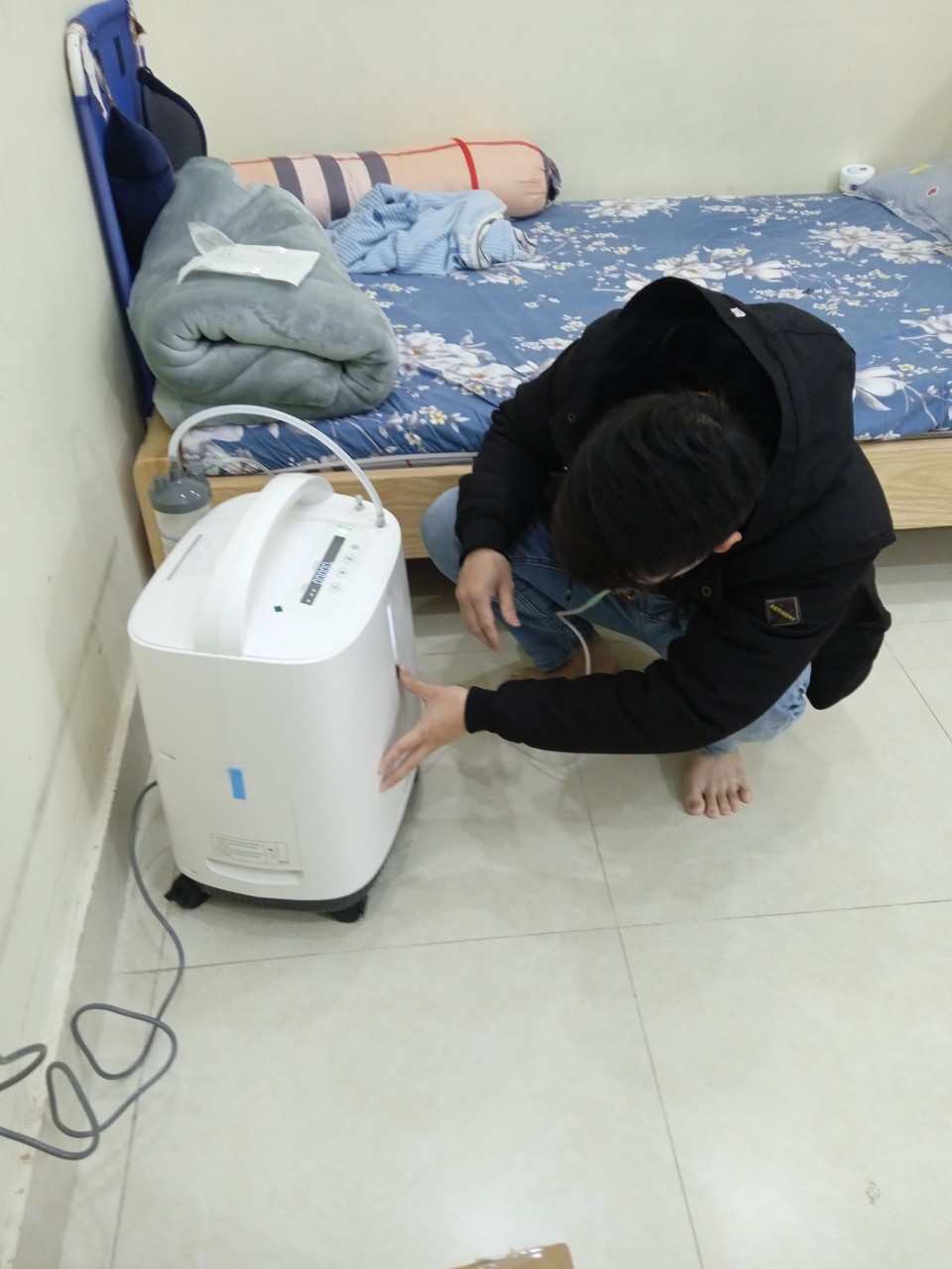 Máy tạo oxy 5 lít yuwell 9f-5bw