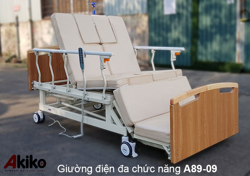 Giường điện Akiko A89 được sơn tĩnh điện, an toàn sử dụng