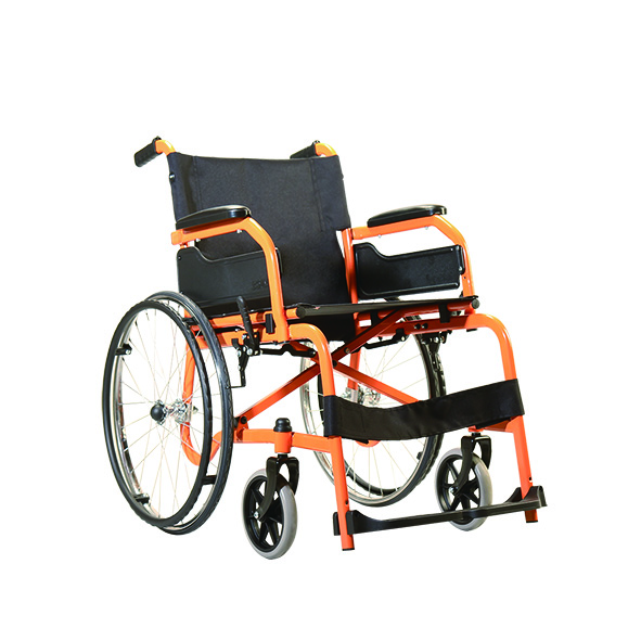 Xe lăn Karma Champion 100 không chỉ đẹp mắt mà độ bền còn rất cao