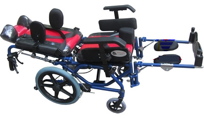 Xe lăn cho trẻ bại não Lucass X58L phù hợp với trẻ em và người có trọng lượng dưới 50kg