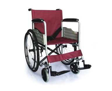 Xe lăn Yuwell H007 BF là dòng xe có thiết kế bàn ăn riêng.