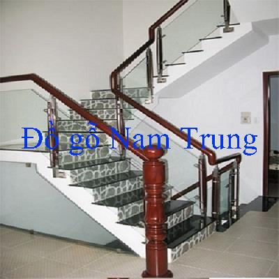 Cầu thang kính 02