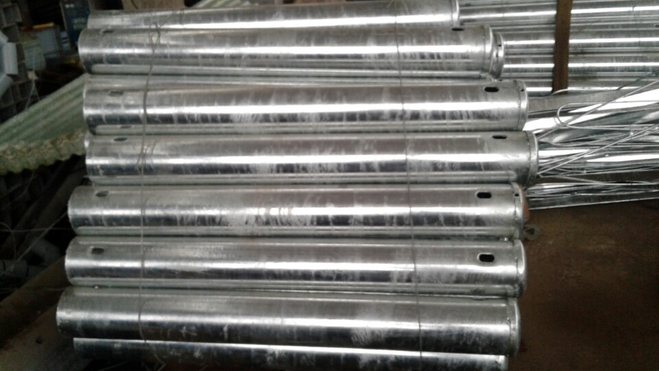 cột bắt tấm sóng D113,5