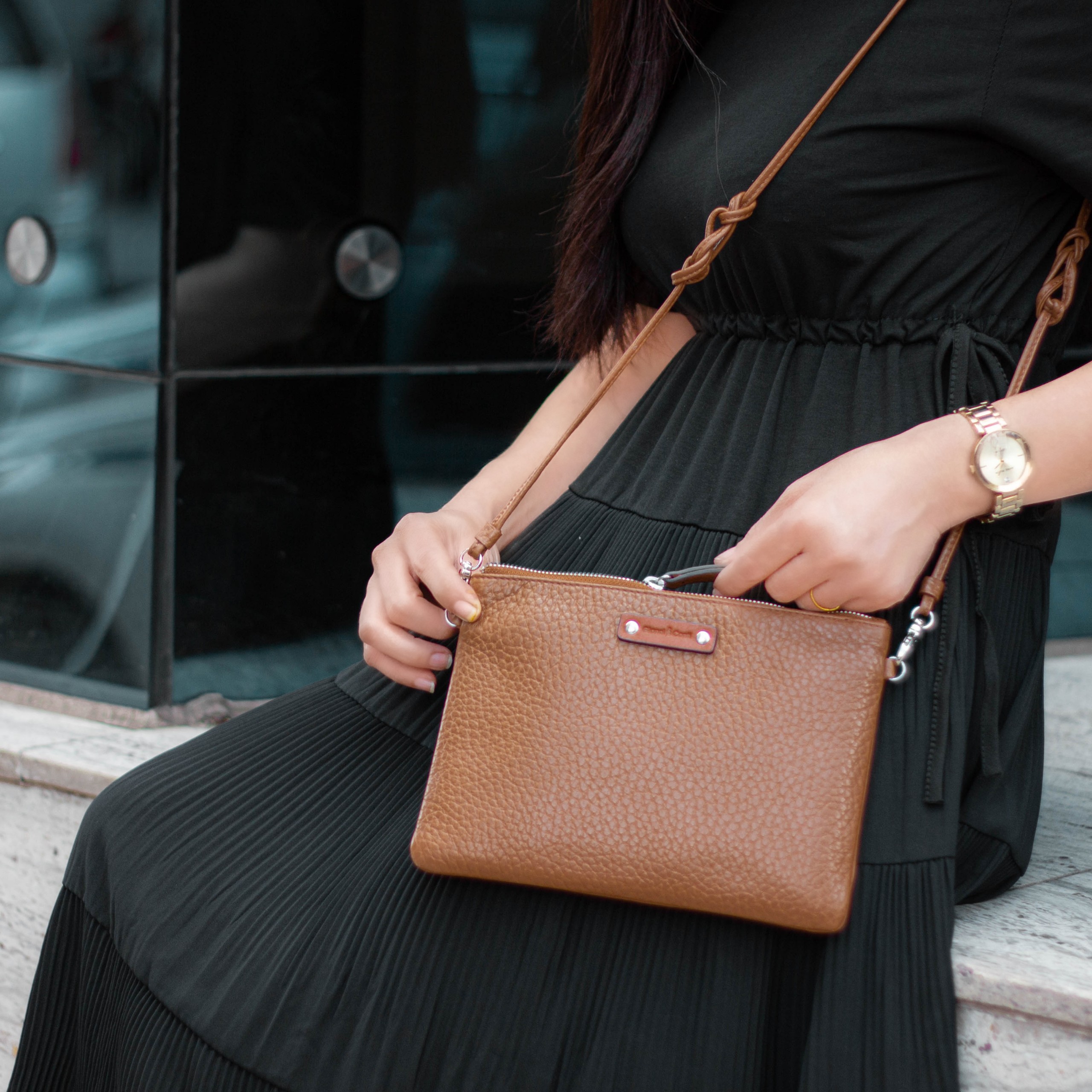 Túi đeo chéo du lịch