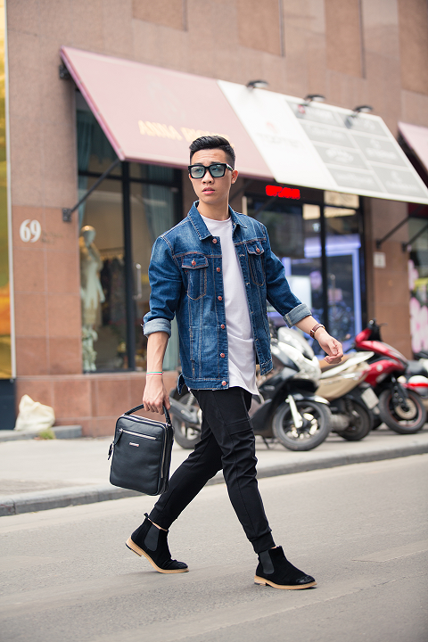 Túi xách nam đeo chéo màu đen