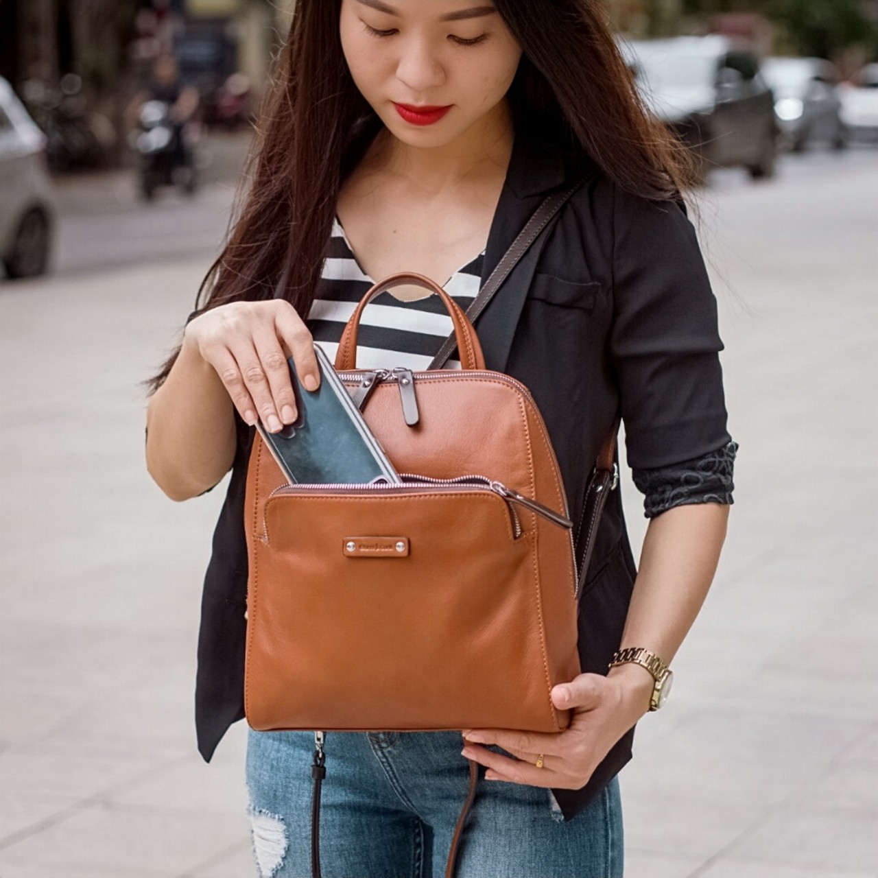 Balo nữ màu nâu da bò cỡ trung