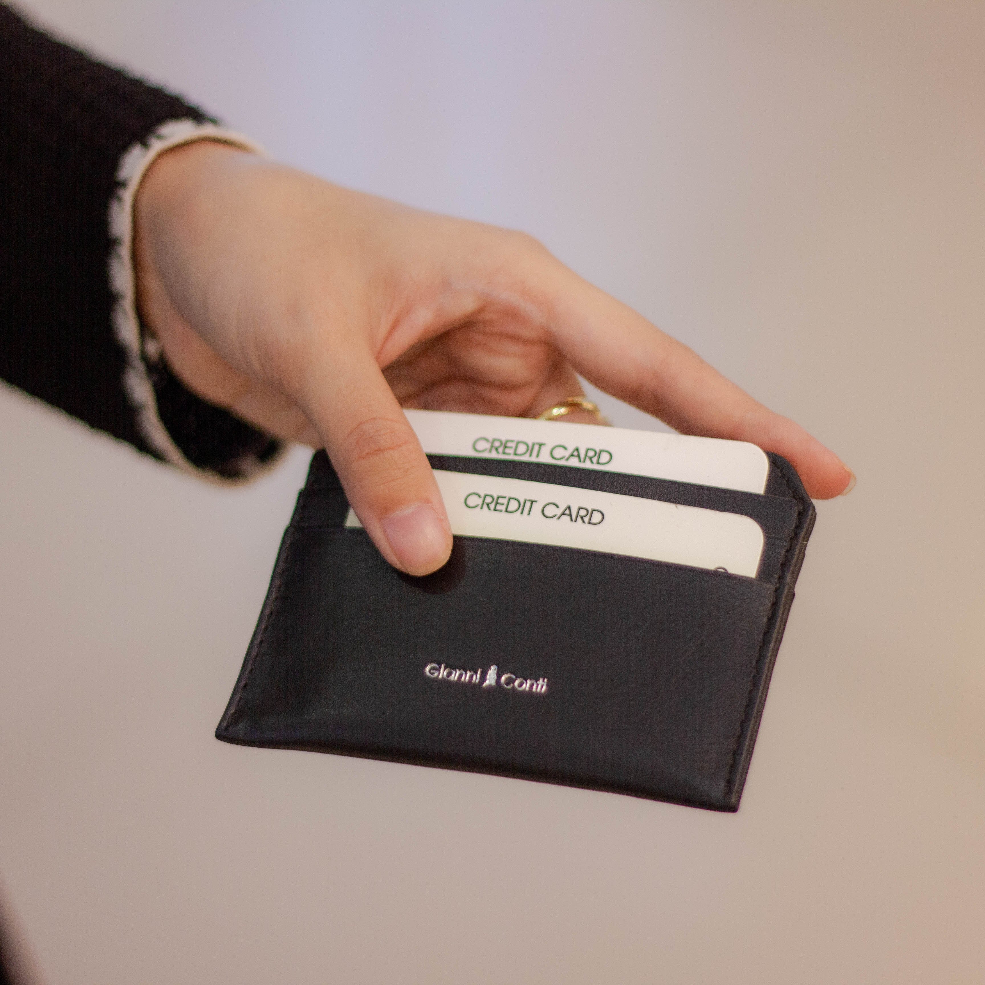 Ví đựng thẻ dành cho nữ