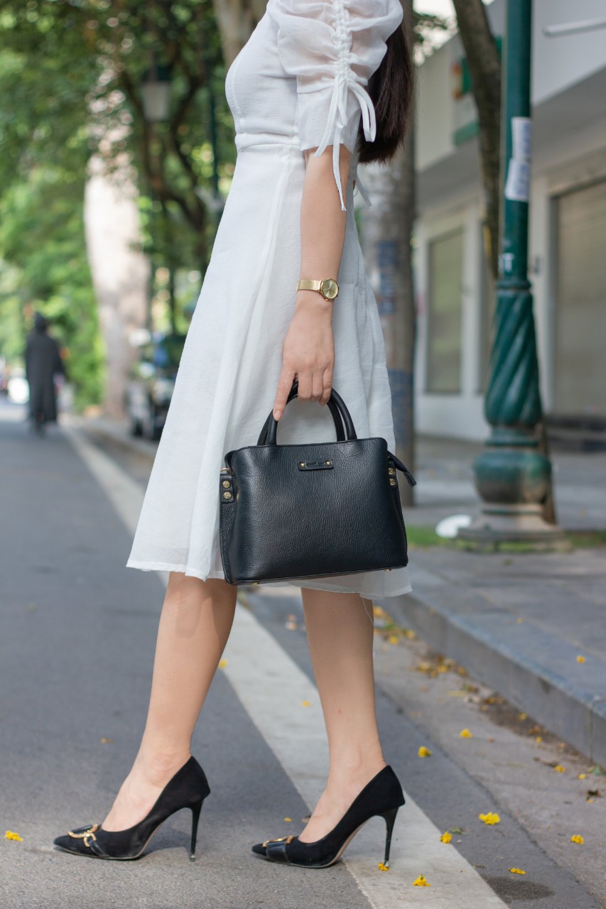 Túi xách nữ màu đen