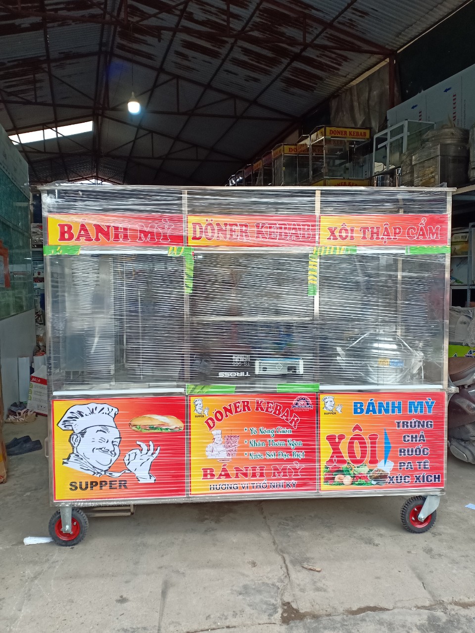 Xe 2m 3 khoang bánh xe đỏ