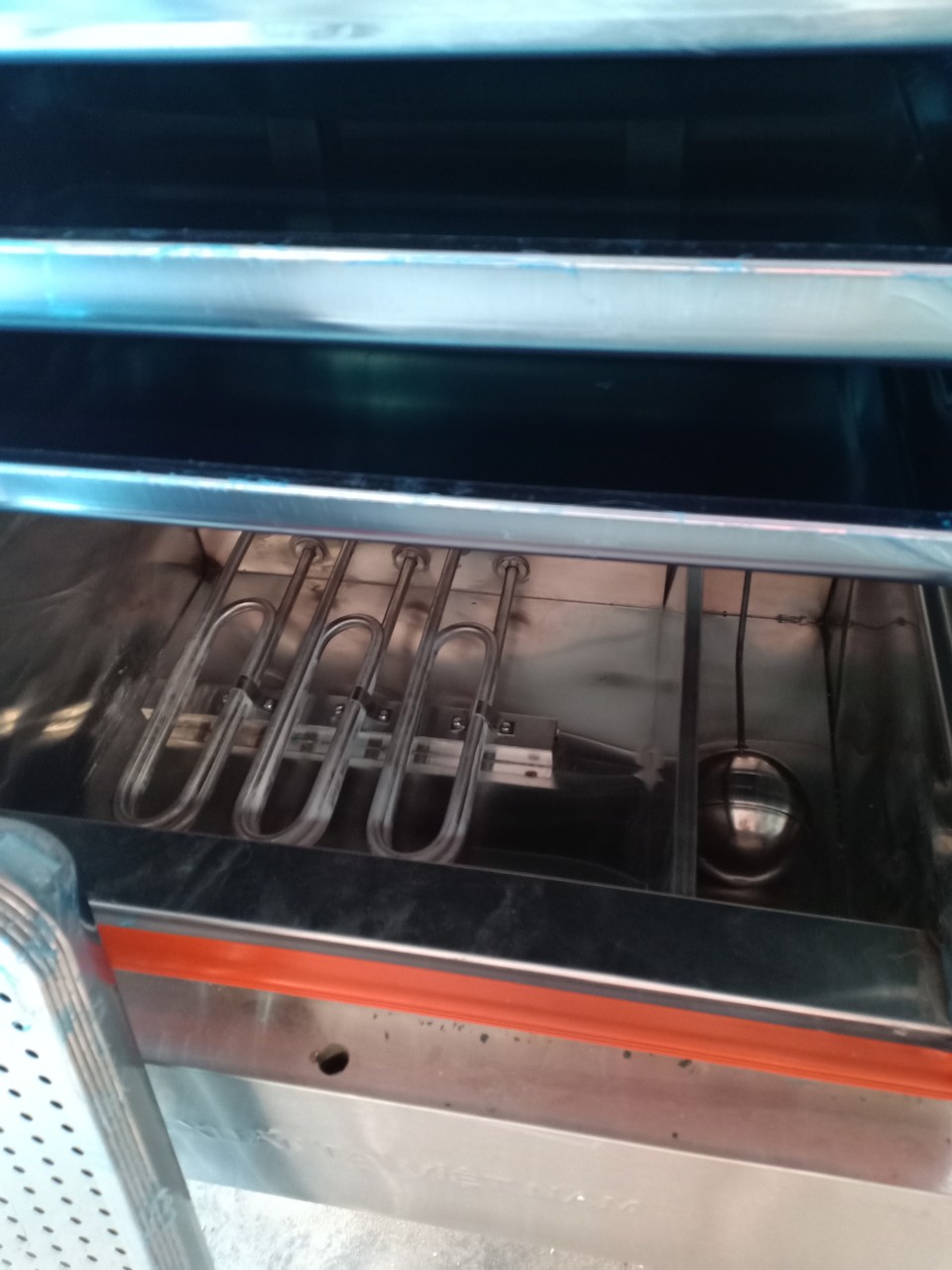 Tủ Cơm 12 Khay Điện Điều Khiển Cảm Ứng