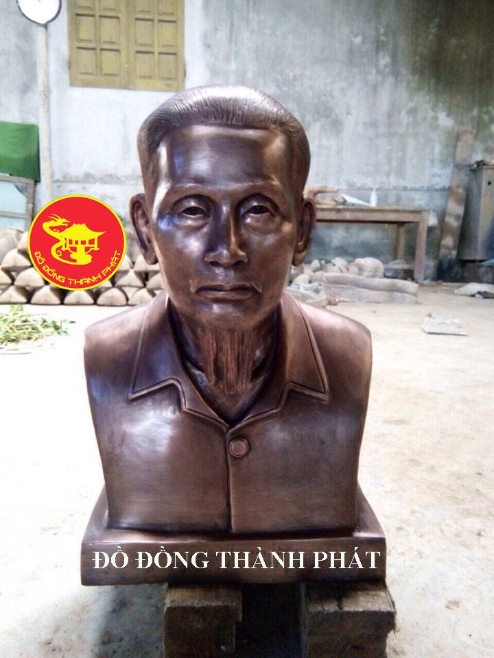 tượng đúc bán thân cụ ông