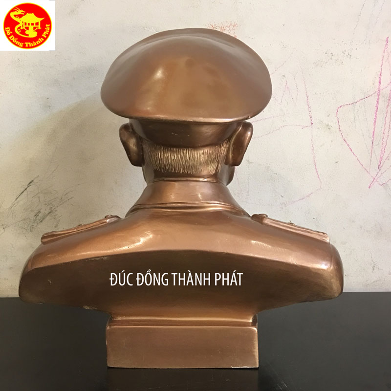 đúc tượng chiến sĩ bằng đồng