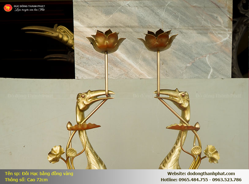 Thần thái uy nghi, đôi mắt có hồn được chạm khắc thủ công tỉ mỉ