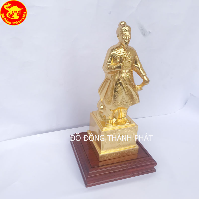 tượng danh nhân bằng đồng