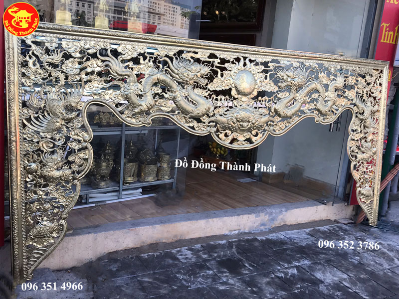 cửa võng nhà thờ