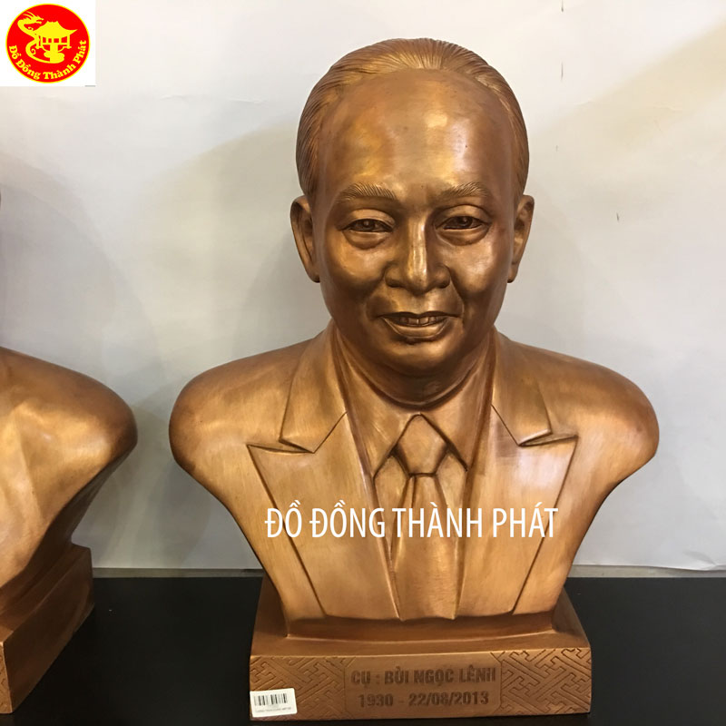 đúc tượng chân dung cụ ông