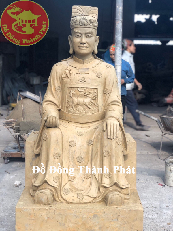 đúc tượng đức thánh trần