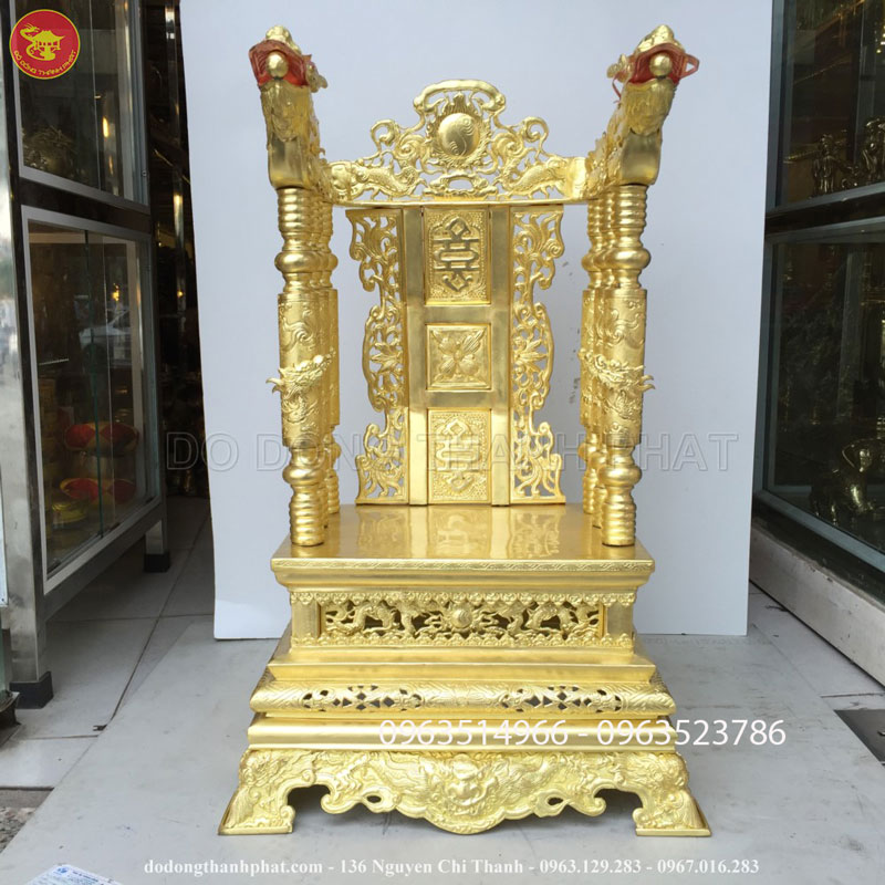 Ngai thờ bằng đồng dùng cho ban thờ gia tiên ông bà