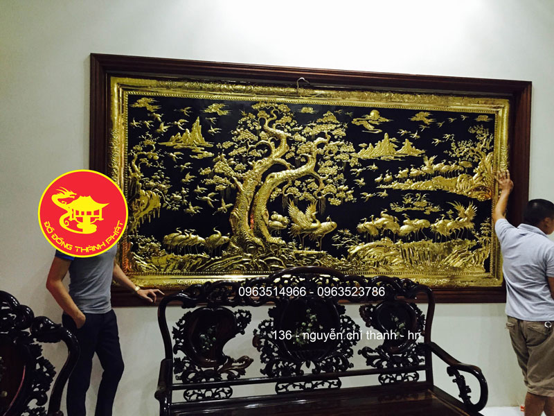 Tranh đồng phong thủy tranh đồng mạ vàng 24 k bách hạc quần tùng đẹp