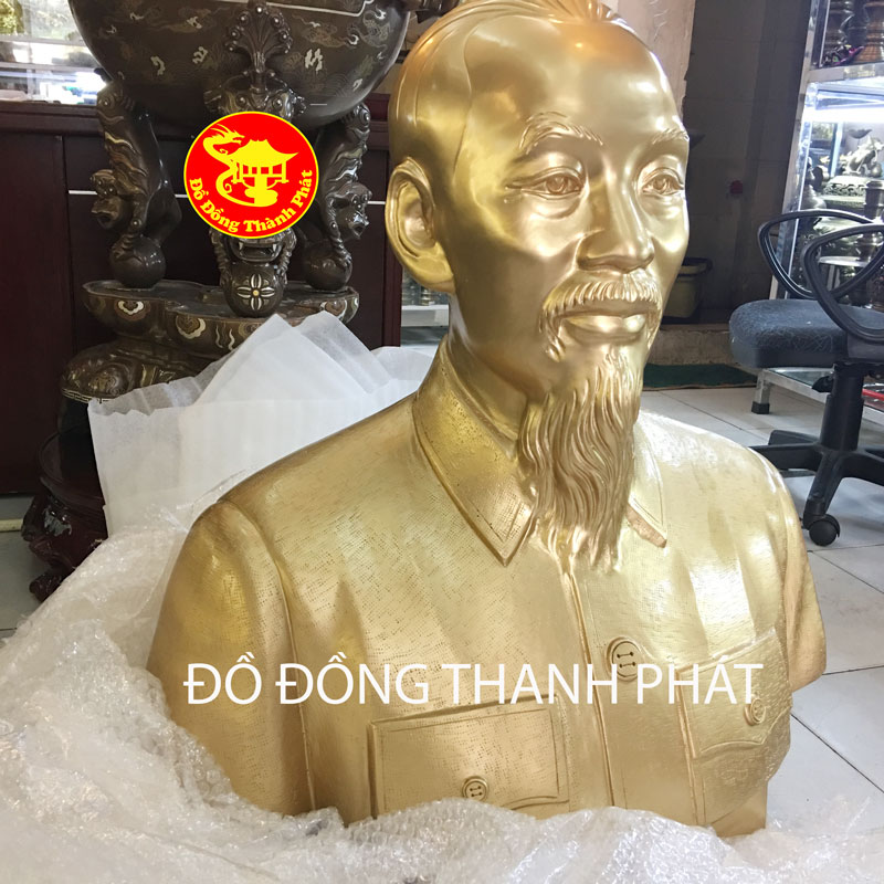 tượng bán thân bác hồ