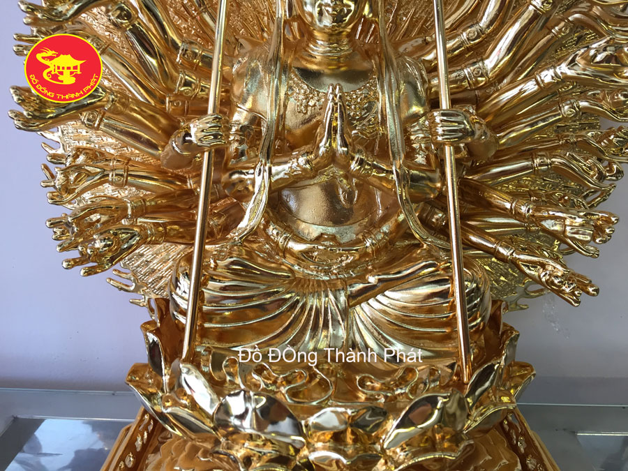 bồ tát nghin tay nghìn mắt