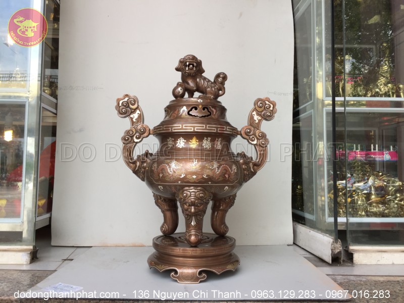 Bộ đồ thờ cúng bằng đồng tam sự đỉnh nến khảm ngũ sắc 1 chữ vàng 70cm