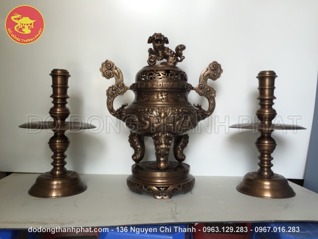 Bộ đồ thờ cúng bằng đồng tam sự đỉnh nến long phụng giả cổ đồng hun cao 50 cm