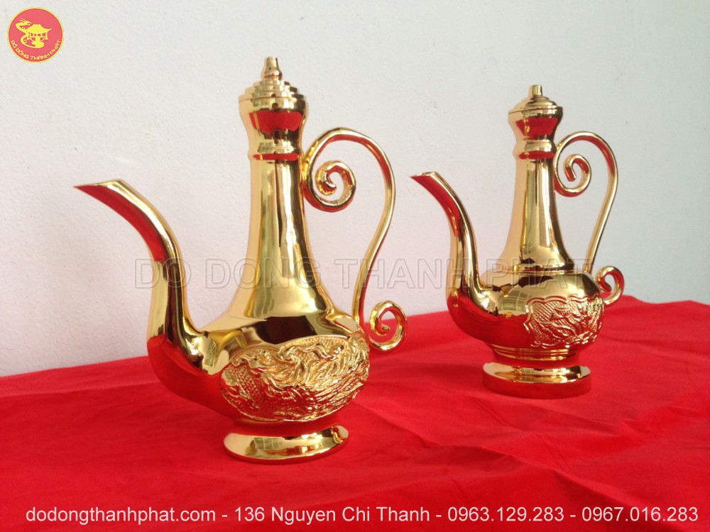 Bình rượu thờ cúng bằng đồng mạ vàng 24k