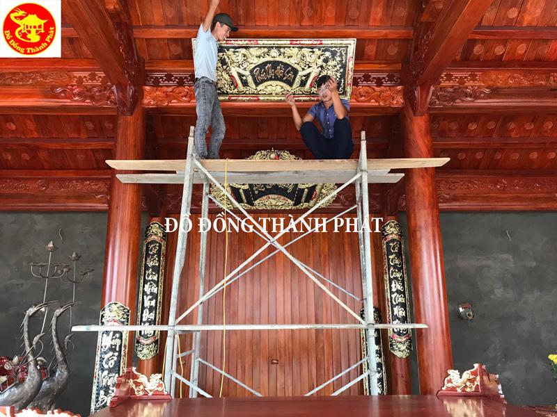 Bộ Cuốn Thư Câu Đối Đồng Hoàn Thiện Cho Phòng Thờ Gia Tiên Nhà Thờ Họ Hoàng Nghệ AN