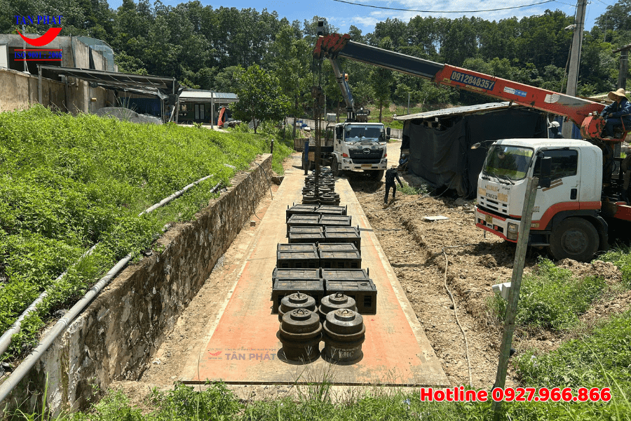 Kiểm định cân ô tô điện tử 100 tấn tại Ngọc Lặng, Thanh Hóa